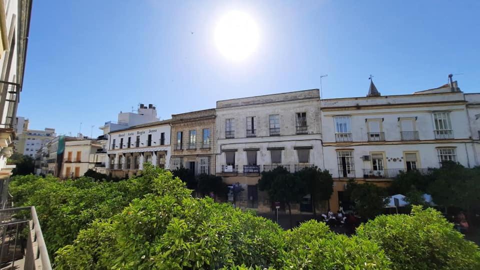 Apartamentos El Alcazar De Jerez Jerez de la Frontera Exteriör bild